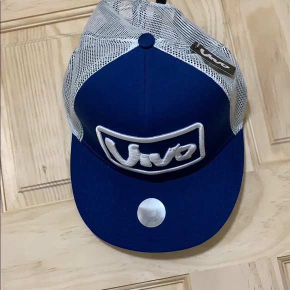 BNWT Vivo Hat - Picture 8 of 8